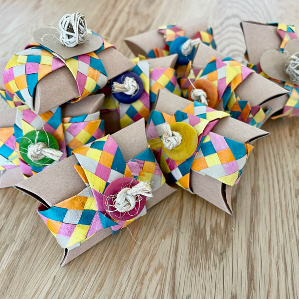 Hay Gift Box